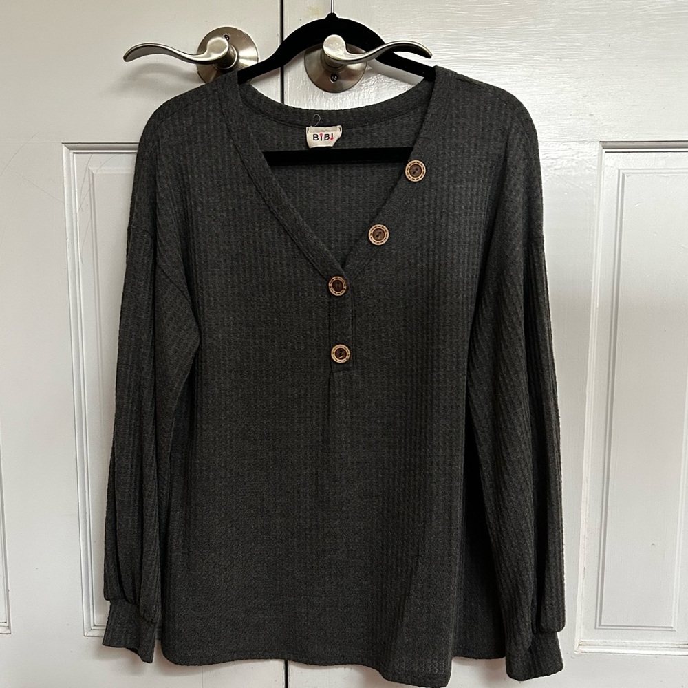 BiBi Charcoal Gray Knit Top - Oversized Small